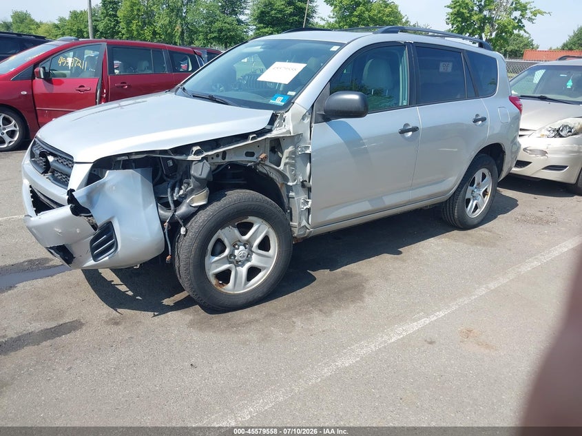 2010 Toyota RAV 4, Left Front, IAAI, VIN 2T3BF4DV3AW068262 — photo 2