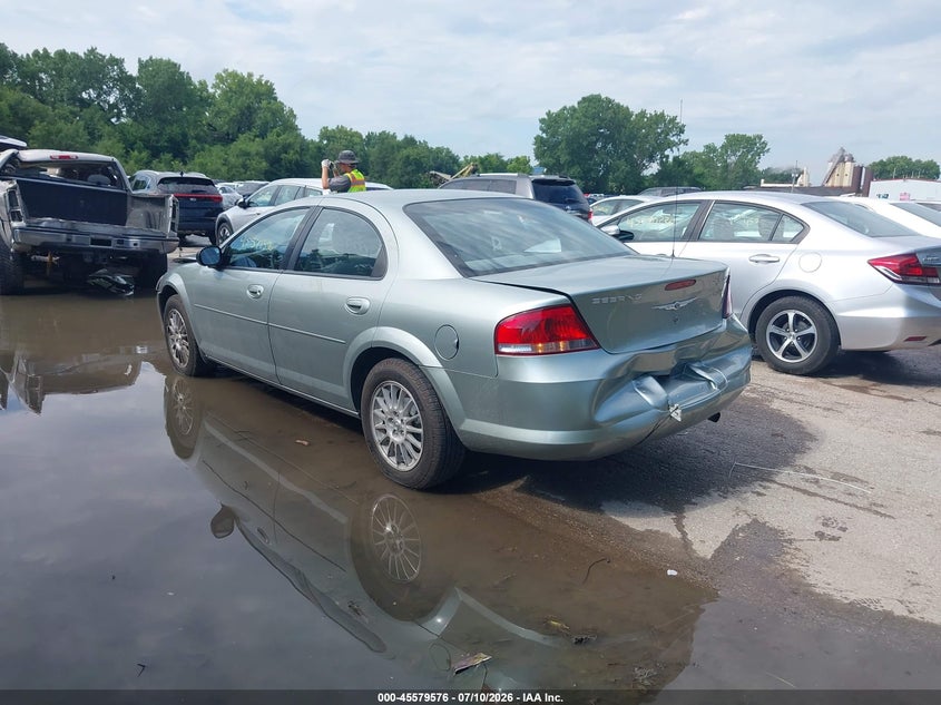 2004 CHRYSLER SEBRING auction photo 3