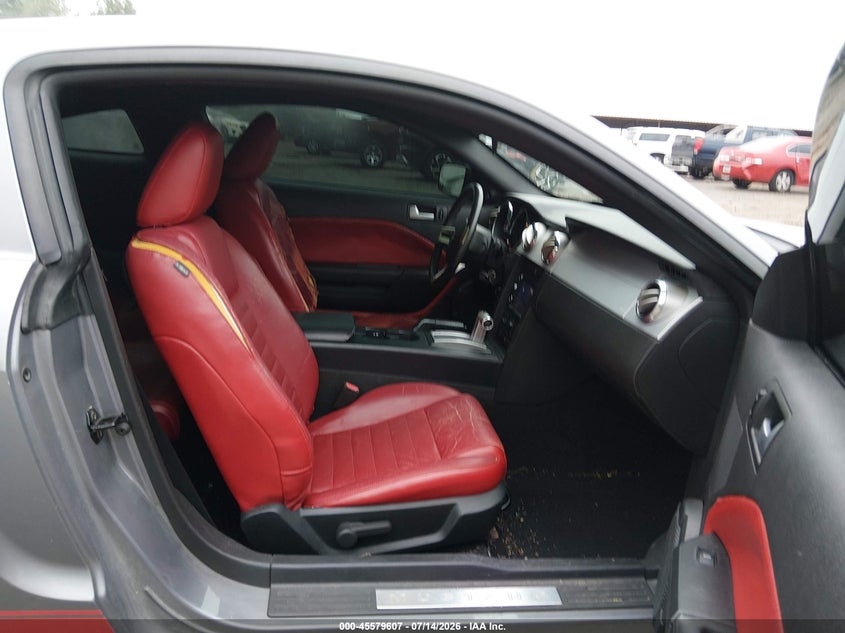 2007 FORD MUSTANG auction photo 5
