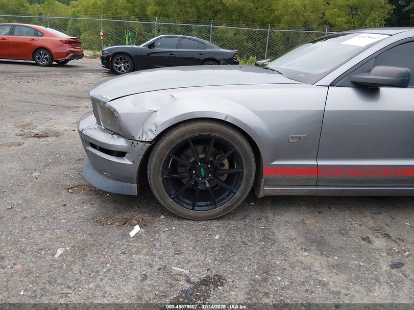 2007 FORD MUSTANG auction photo 6