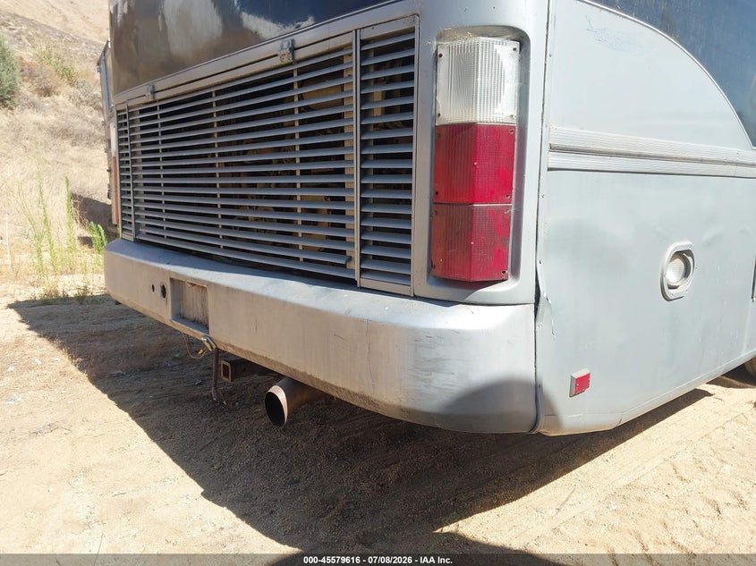 1994 SPARTAN MOTORS MOTORHOME auction photo 6
