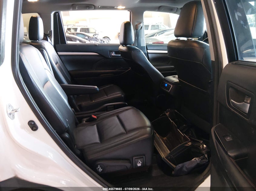 TOYOTA HIGHLANDER 2017 VIN 5TDKZRFH1HS218294