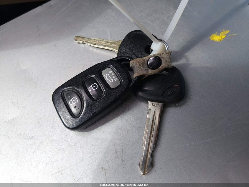 2012 HYUNDAI ELANTRA SEDAN 1.8L I-4 DOHC, VVT, 145HP