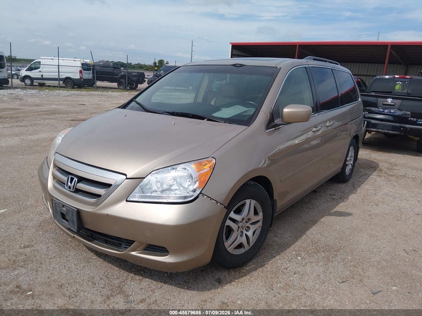 2005 Honda Odyssey, Удар сзади, IAAI, VIN 5FNRL38775B021003 — фото 2