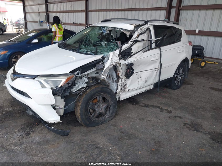 2018 Toyota Rav4 Le JTMZFREV3JJ729426 photo 1
