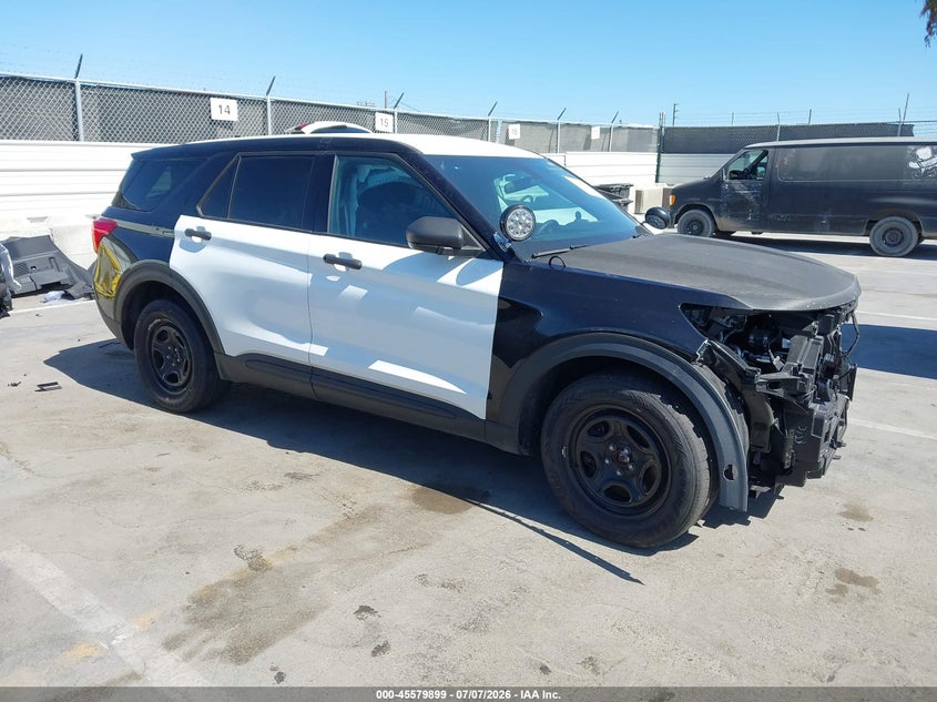 Vin: 1fm5k8acxpgc18709, lot: 46078252, ford police interceptor utility 2023 img_1
