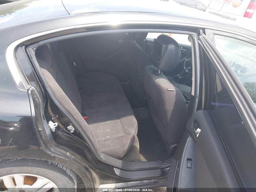 2011 NISSAN ALTIMA auction photo 8
