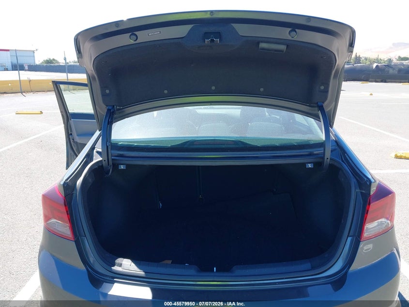 AtlanticExpress - Hyundai Elantra