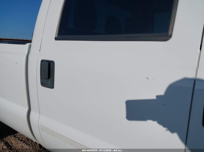 2011 FORD SUPER DUTY F-250 SRW auction photo 6