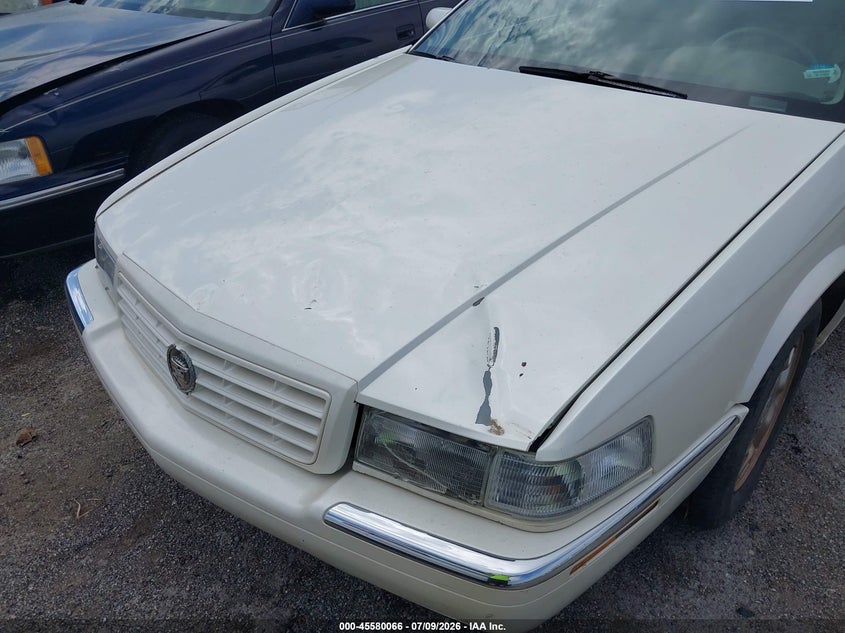 1996 Cadillac Eldorado Touring VIN: 1G6ET1296TU619393 Lot: 45580066