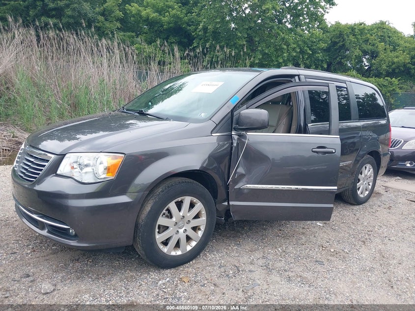 2015 Chrysler Town & Country Touring VIN: 2C4RC1BG5FR589575 Lot: 45580109