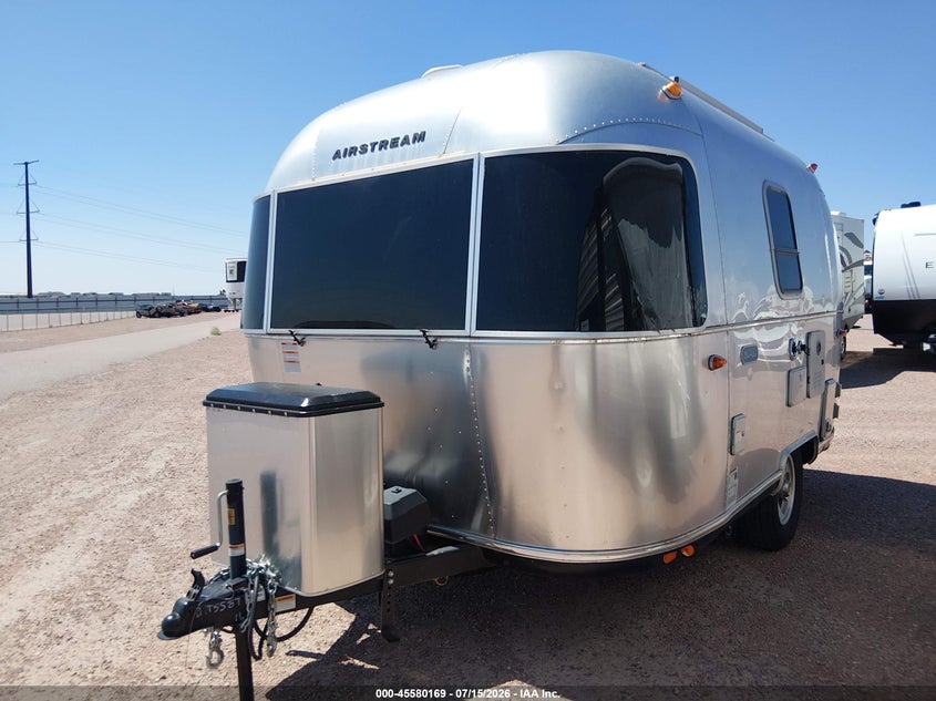 2021 AIRSTREAM BAMBI auction photo 2
