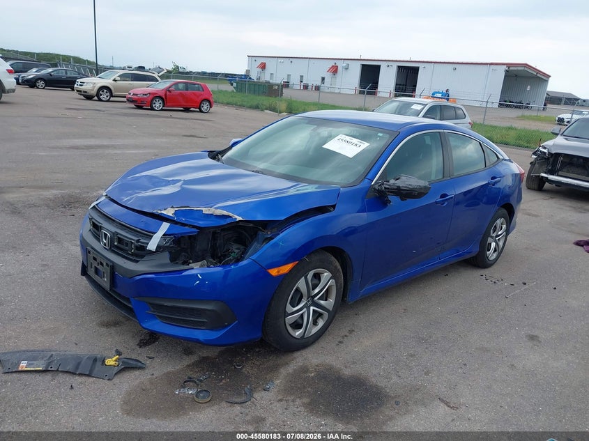 2016 Honda Civic, Left Front, IAAI, VIN 19XFC2F51GE027323 — photo 2
