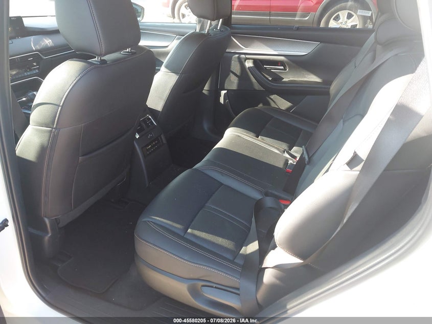 2025 Mazda Cx-70 3.3 Turbo Preferred Package VIN: JM3KJBHD3S1121926 Lot: 45580205
