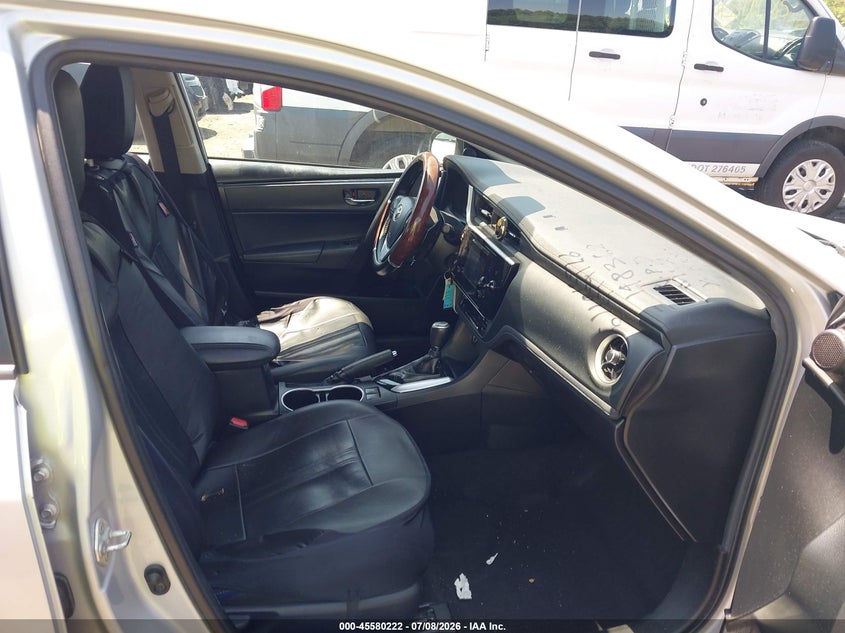 2019 TOYOTA COROLLA auction photo 5
