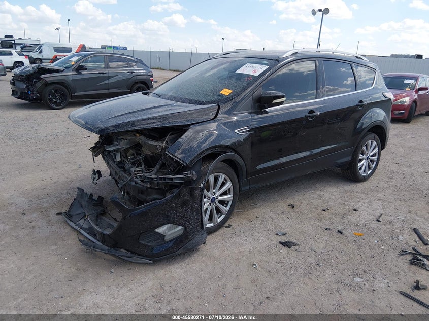 Vin: 1fmcu0jd4hue34652, lot: 46078624, ford escape titanium 20172
