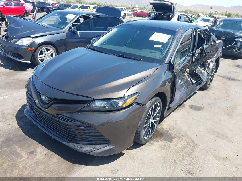2019 Toyota Camry Hybrid Le, Left Side, IAAI, VIN 4T1B31HK3KU005244 — photo 2