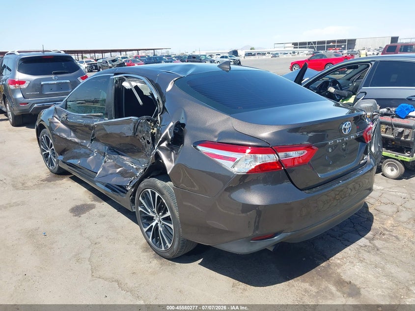 2019 TOYOTA CAMRY HYBRID auction photo 3