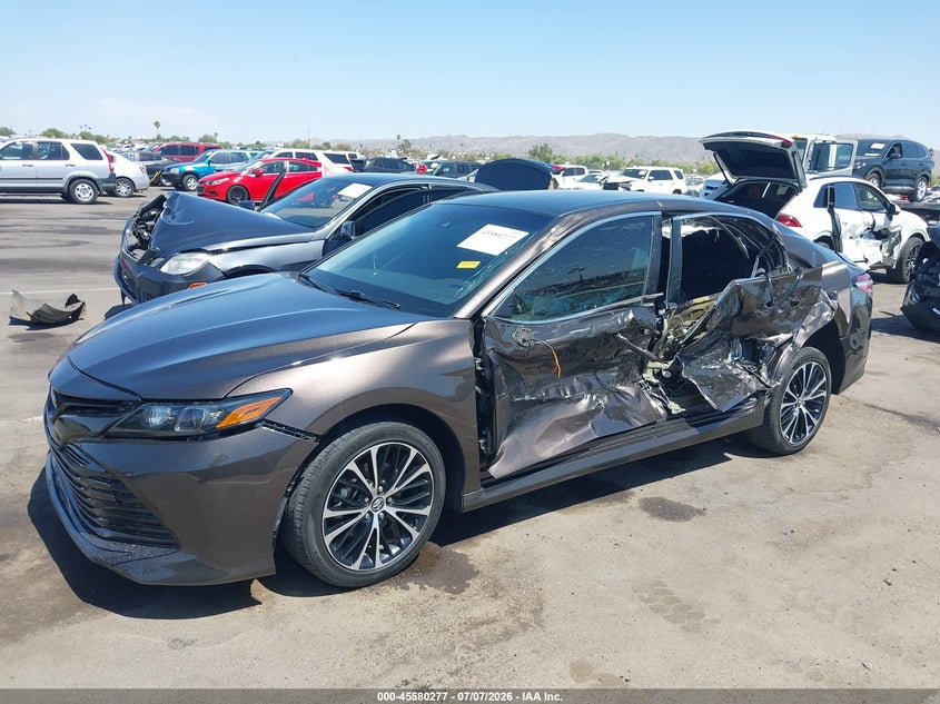 2019 TOYOTA CAMRY HYBRID auction photo 6