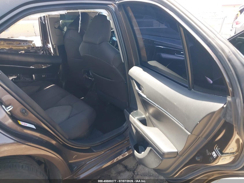 2019 TOYOTA CAMRY HYBRID auction photo 8