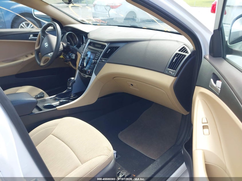 2013 HYUNDAI SONATA auction photo 5