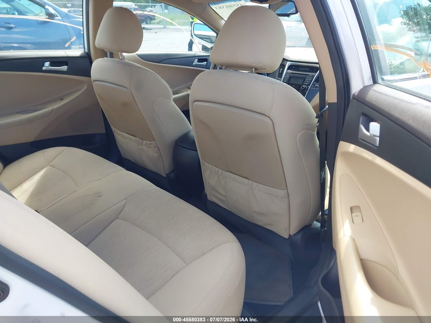2013 HYUNDAI SONATA auction photo 8
