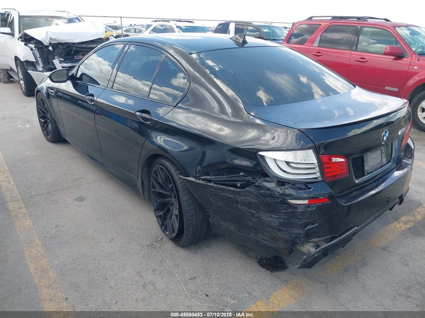 Vin: wbsfv9c5xdc772624, lot: 46078806, bmw m5 20133