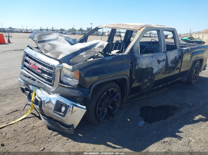 2015 GMC Sierra, Total Burn, IAAI, VIN 1GTR1TEH6FZ157900 — photo 2