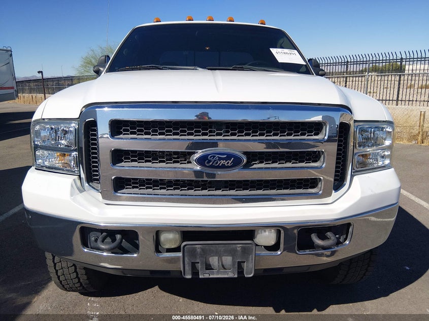 2005 Ford F-350 Lariat/Xl/Xlt VIN: 1FTWW33P15EB21567 Lot: 45580491