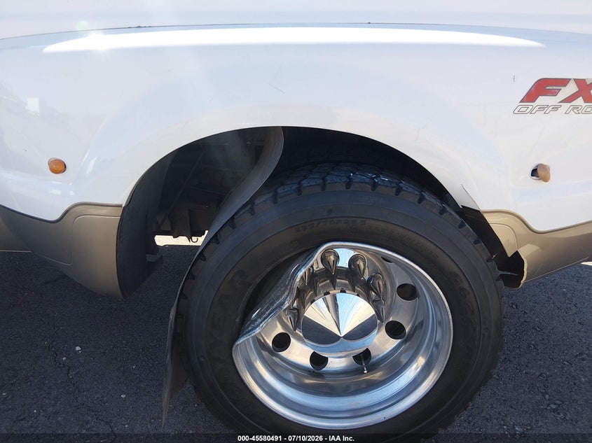 2005 Ford F-350 Lariat/Xl/Xlt VIN: 1FTWW33P15EB21567 Lot: 45580491