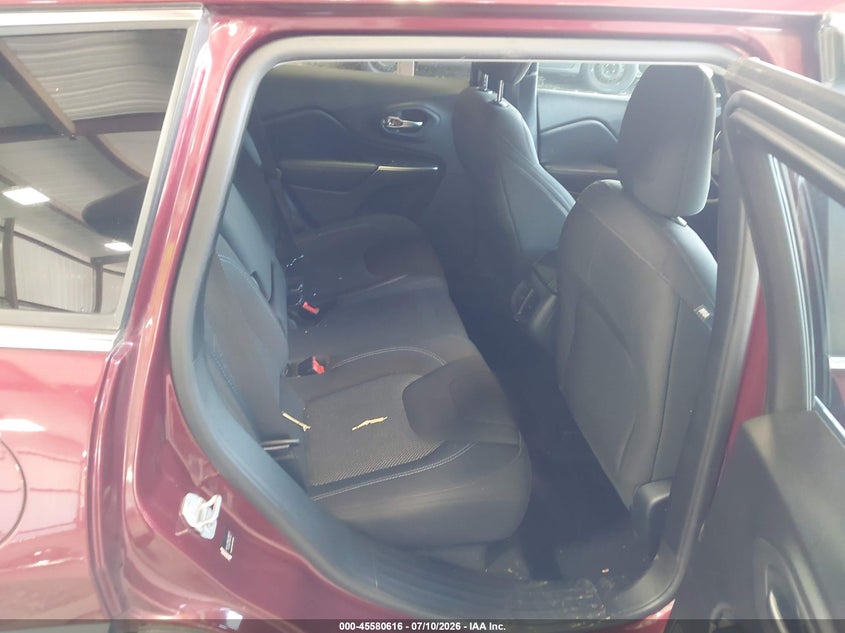 JEEP CHEROKEE 2019 VIN 1C4PJMCB6KD433107