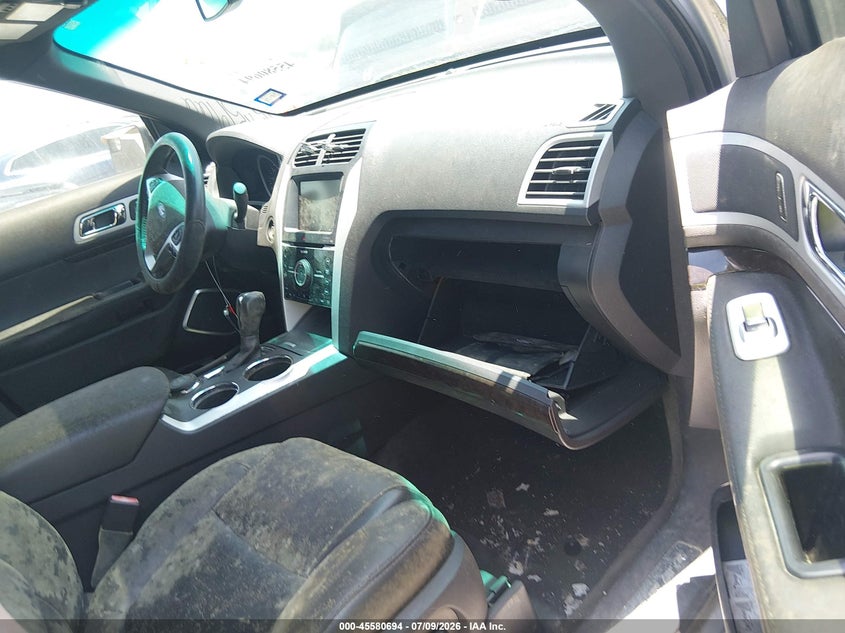 2011 FORD EXPLORER auction photo 5