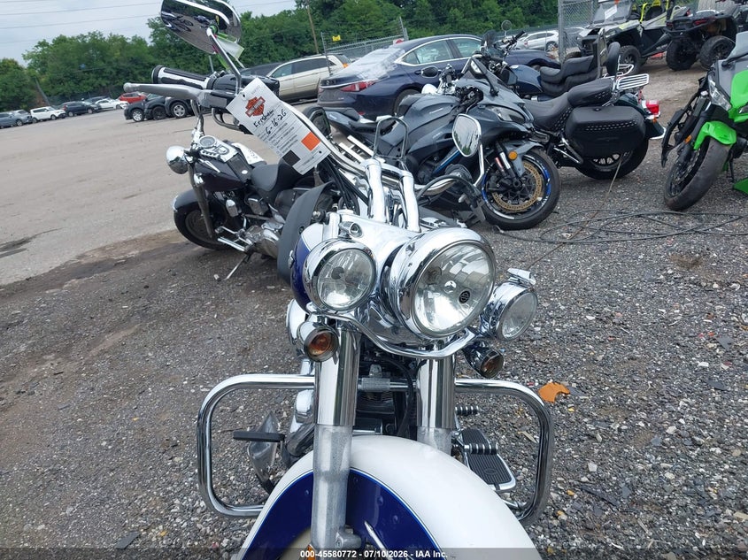2006 HARLEY-DAVIDSON FLSTNI auction photo 5