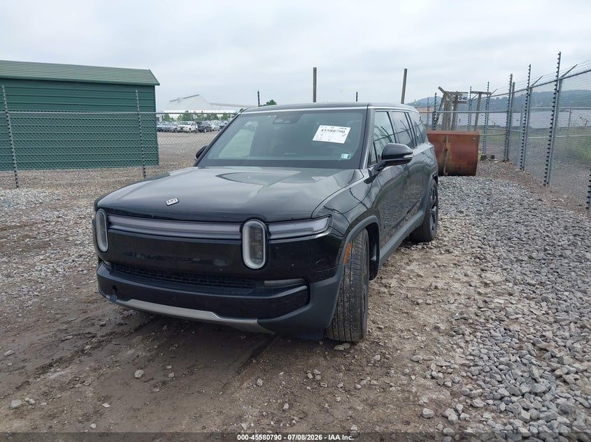 2025 Rivian R1S, Удар сзади, IAAI, VIN 7PDSGBBA8SN065411 — фото 2