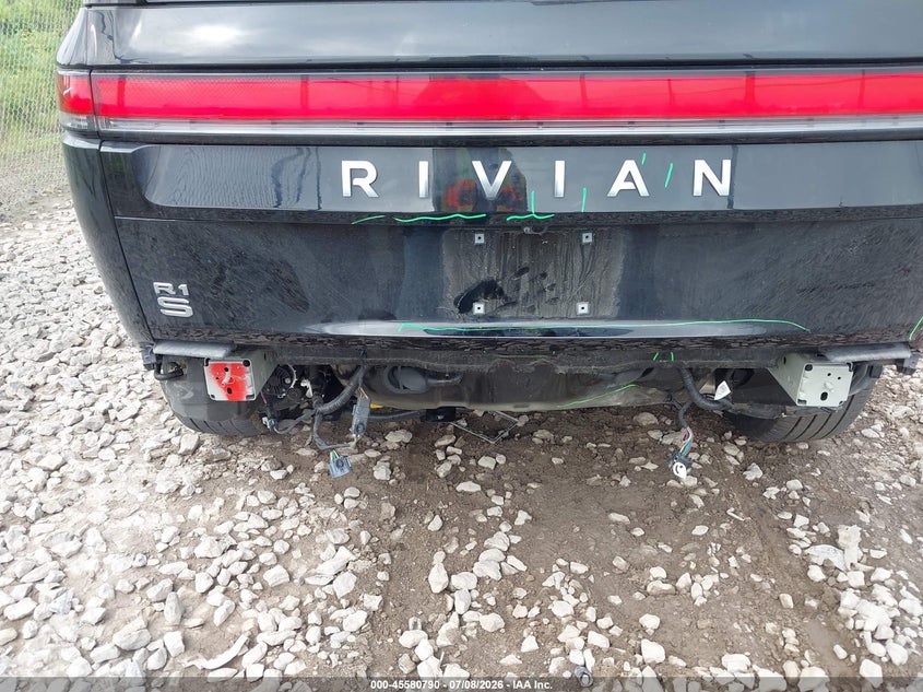 2025 Rivian R1S Adventure Dual Motor Large Pack/Adventure Dual Motor Max Pack VIN: 7PDSGBBA8SN065411 Lot: 45580790