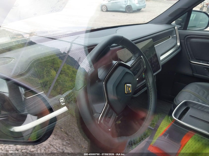 2025 Rivian R1S Adventure Dual Motor Large Pack/Adventure Dual Motor Max Pack VIN: 7PDSGBBA8SN065411 Lot: 45580790