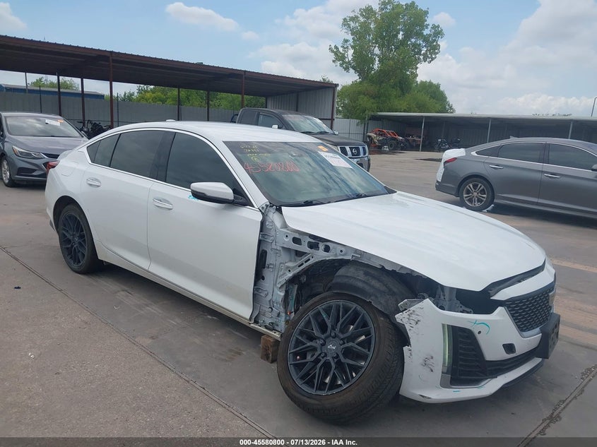 CADILLAC CT5 - zdjęcie 1