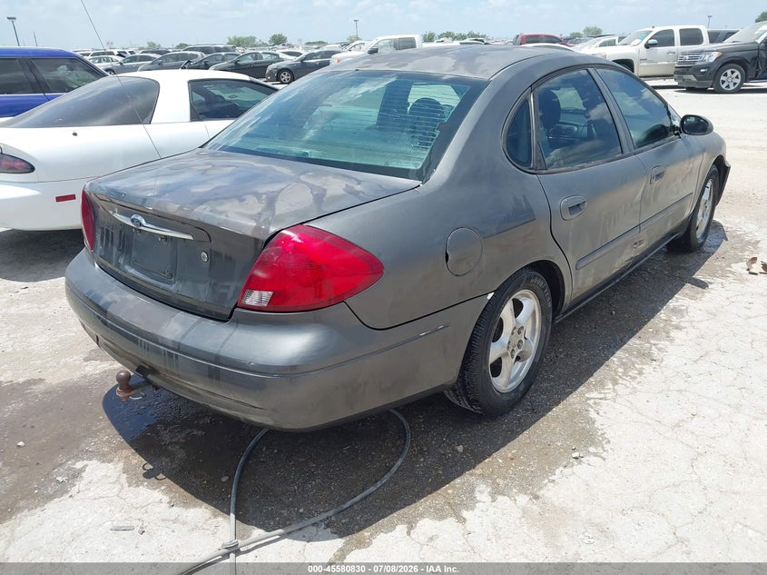 2002 FORD TAURUS auction photo 4