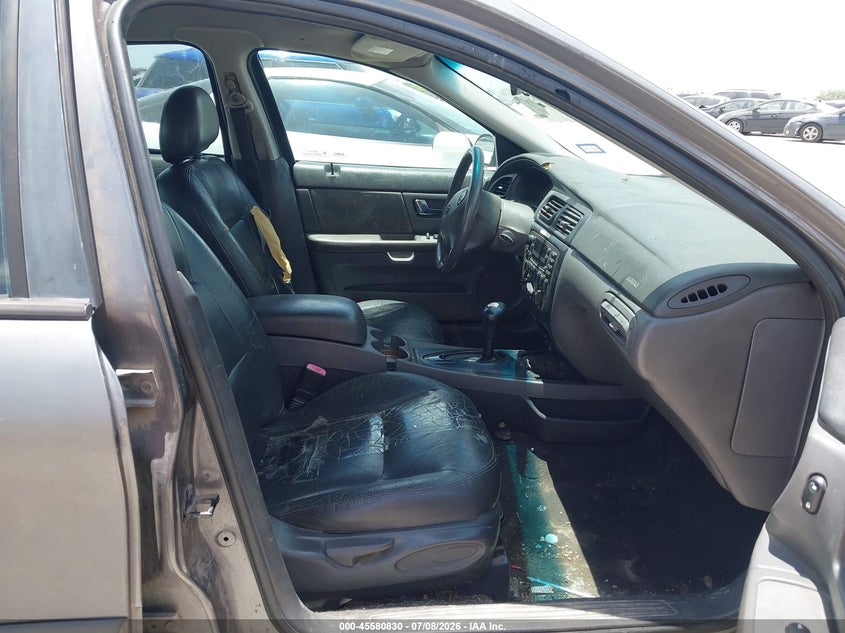 2002 FORD TAURUS auction photo 5