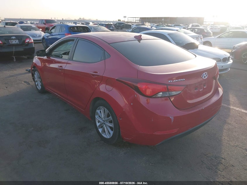 2016 HYUNDAI ELANTRA auction photo 3