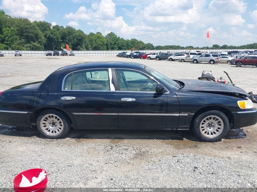 1998 Lincoln Town Car Cartier VIN: 1LNFM83W6WY663804 Lot: 45580883