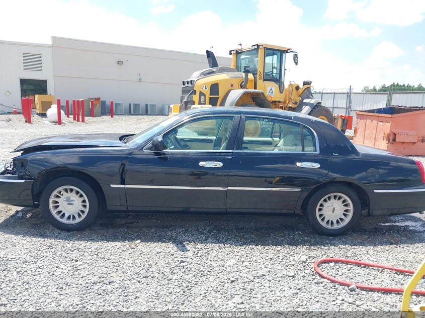 1998 Lincoln Town Car Cartier VIN: 1LNFM83W6WY663804 Lot: 45580883