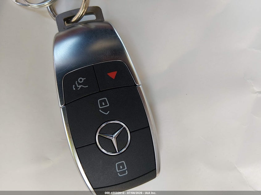 2022 Mercedes-Benz Glc 300 4Matic Suv VIN: W1N0G8EB8NV379840 Lot: 45580910