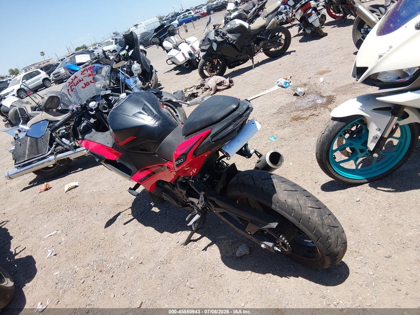 2025 KAWASAKI EX500 auction photo 3