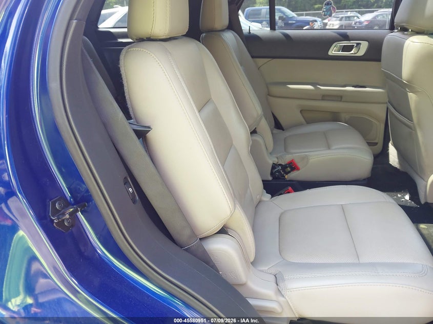 2015 FORD EXPLORER auction photo 8