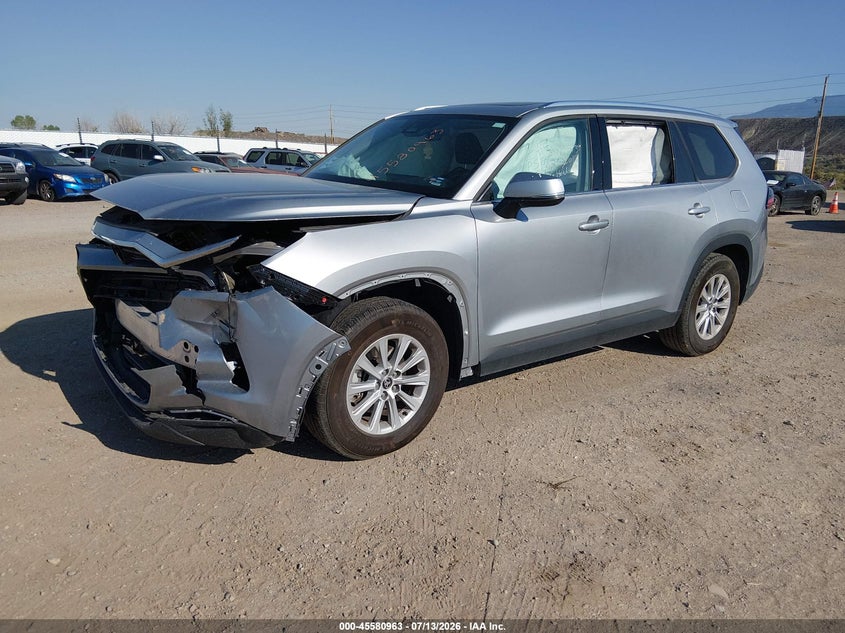 2025 TOYOTA GRAND HIGHLANDER auction photo 2