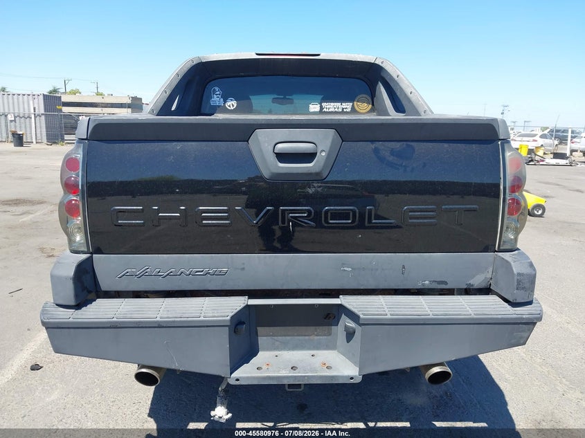 2002 Chevrolet Avalanche 2500 VIN: 3GNGK23G32G165074 Lot: 45580976