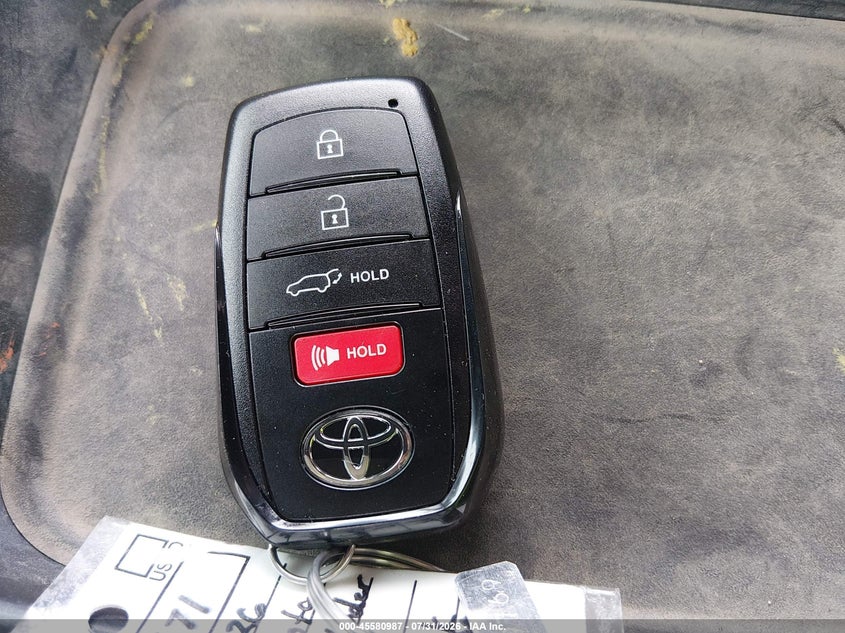 TOYOTA HIGHLANDER - zdjęcie 11