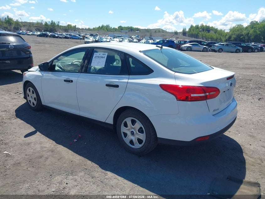 Vin: 1fadp3e22hl252504, lot: 46079417, ford focus s 20173