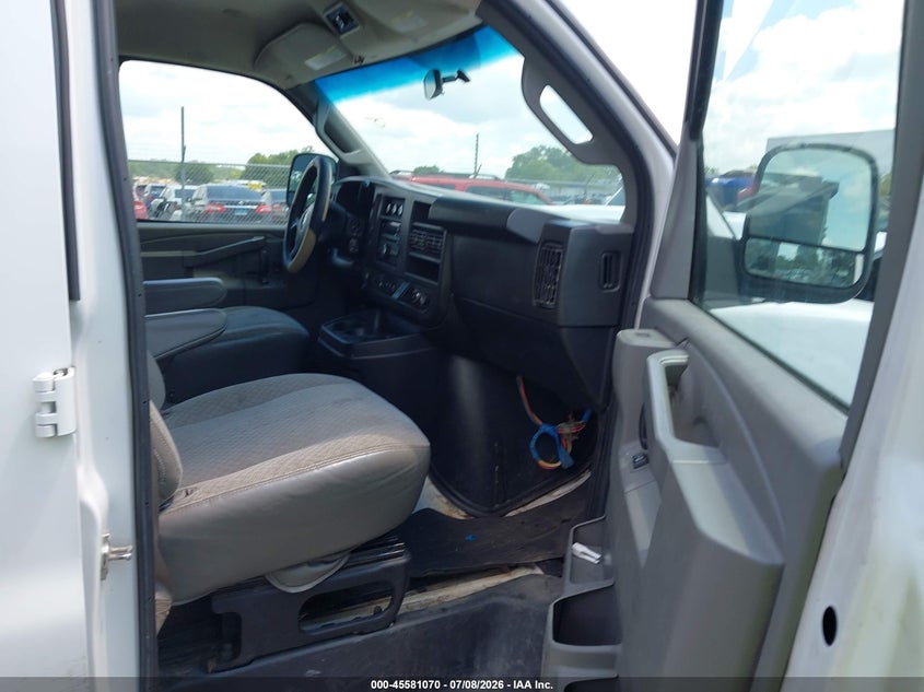 CHEVROLET EXPRESS 3500 2017 VIN 1GAZGPFG0H1201511